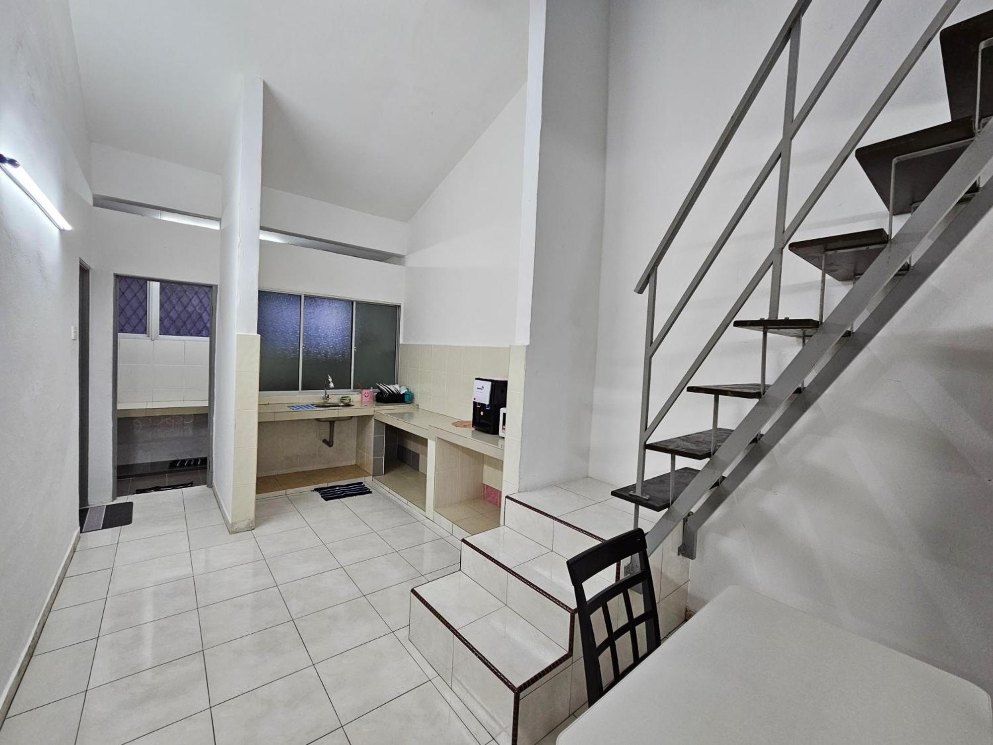 איפוה Rain Forest Hostel מראה חיצוני תמונה